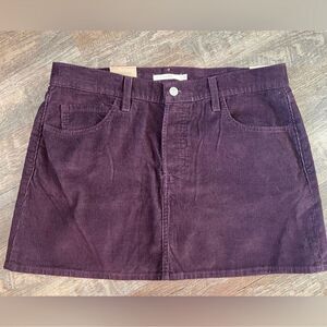 Levi's Corduroy Icon Skirt-Size 31
